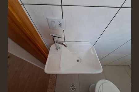 Casa para alugar com 287m², 3 quartos e 6 vagas Casa para alugar com 287m², 3 quartos e 6 vagasBanheiro Quarto 2