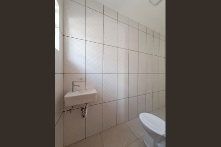 Casa para alugar com 287m², 3 quartos e 6 vagas Casa para alugar com 287m², 3 quartos e 6 vagasBanheiro Quarto 1