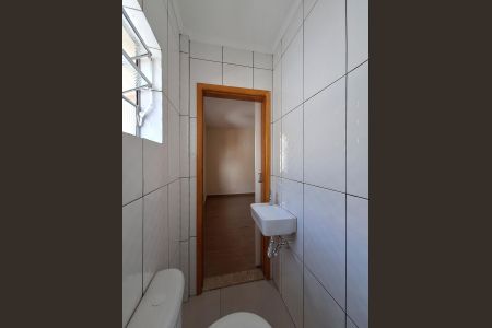 Casa para alugar com 287m², 3 quartos e 6 vagas Casa para alugar com 287m², 3 quartos e 6 vagasBanheiro Quarto 2