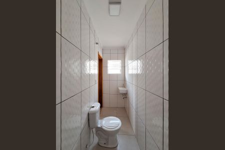 Casa para alugar com 287m², 3 quartos e 6 vagas Casa para alugar com 287m², 3 quartos e 6 vagasBanheiro Quarto 1