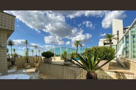 Apartamento à venda com 280m², 4 quartos e 4 vagasTerraço