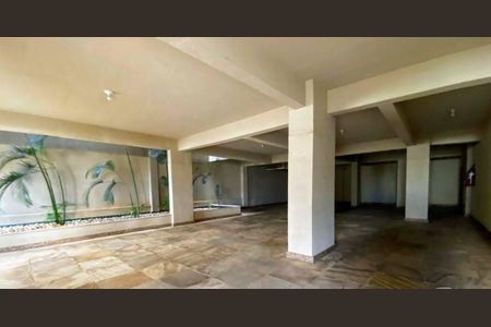 Apartamento à venda com 280m², 4 quartos e 4 vagasÁrea comum - Salão de festas