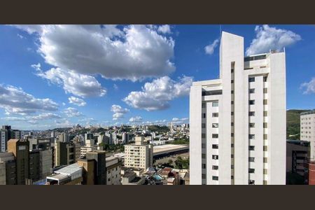 Apartamento à venda com 280m², 4 quartos e 4 vagasvista