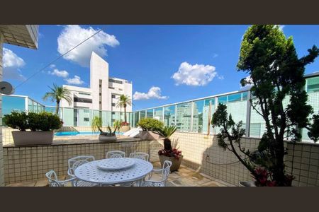 Apartamento à venda com 280m², 4 quartos e 4 vagasTerraço