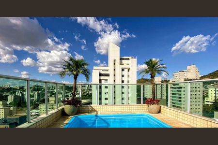 Apartamento à venda com 280m², 4 quartos e 4 vagasTerraço