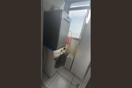 Apartamento à venda com 60m², 2 quartos e 1 vagaÁrea de Serviço