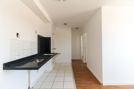 Apartamento para alugar com 40m², 2 quartos e 1 vagaSala/Cozinha