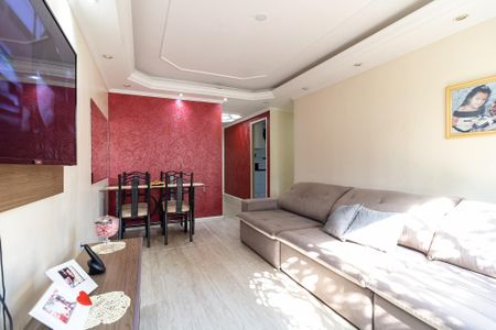 Apartamento à venda com 62m², 2 quartos e 1 vagaSala