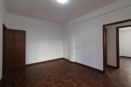 Apartamento à venda com 84m², 4 quartos e sem vagaSala