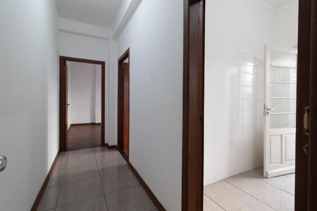 Apartamento à venda com 84m², 4 quartos e sem vagaCorredor