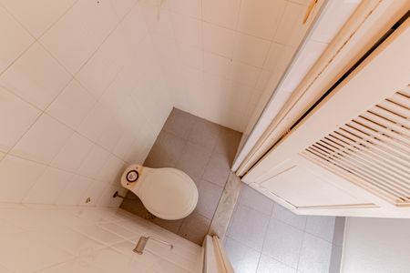 Apartamento à venda com 100m², 2 quartos e sem vagaBanheiro de Serviço