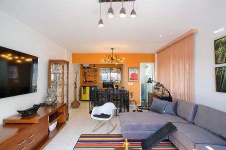 Apartamento à venda com 115m², 2 quartos e 2 vagasSala cobertura