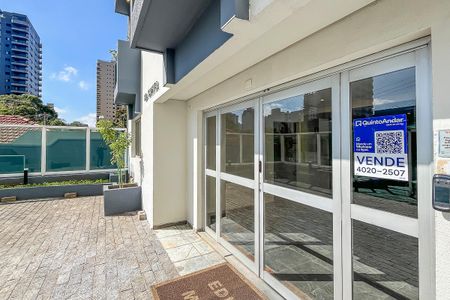 Apartamento à venda com 115m², 2 quartos e 2 vagasFachada + plaquinha