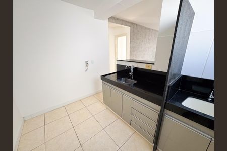 Apartamento à venda com 48m², 2 quartos e 1 vagaCozinha