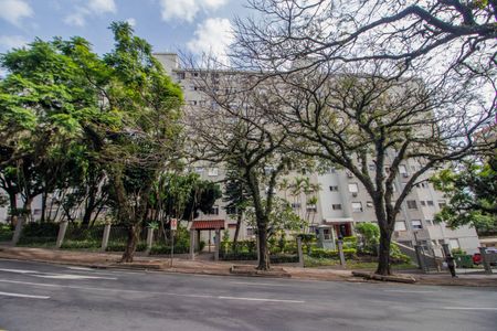 Apartamento para alugar com 59m², 2 quartos e 1 vaga Apartamento para alugar com 59m², 2 quartos e 1 vagaFachada