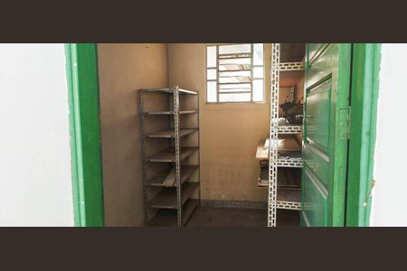 Casa à venda com 291m², 3 quartos e 2 vagasDeposito