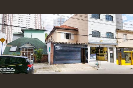 Casa à venda com 291m², 3 quartos e 2 vagasFachada