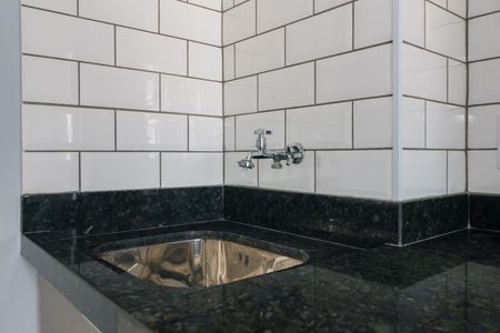 Apartamento para alugar com 24m², 1 quarto e sem vagaÁrea de Serviço