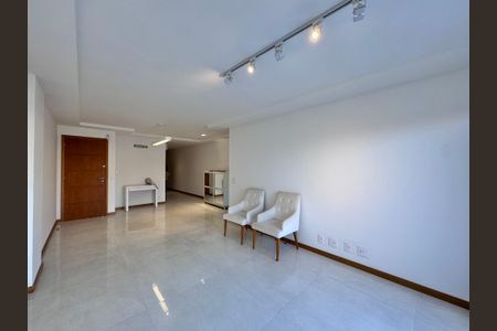 Apartamento à venda com 306m², 3 quartos e 3 vagasSala