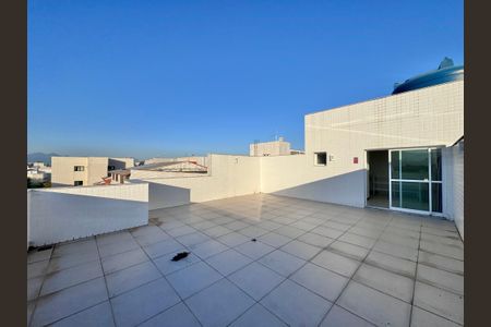 Apartamento à venda com 306m², 3 quartos e 3 vagasTerraço