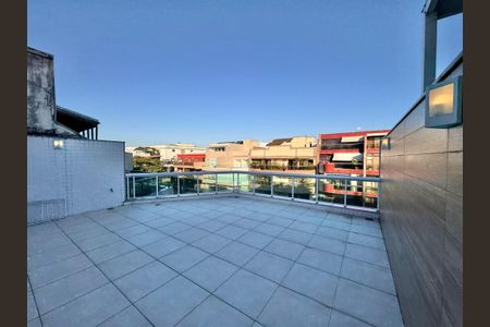 Apartamento à venda com 306m², 3 quartos e 3 vagasVaranda