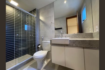 Apartamento à venda com 306m², 3 quartos e 3 vagasSuíte 2 - Banheiro