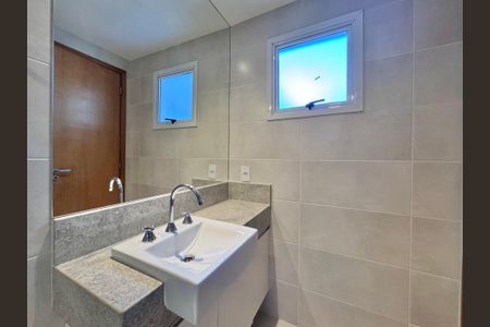 Apartamento à venda com 306m², 3 quartos e 3 vagasSuíte 2 - Banheiro