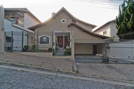 Casa para alugar com 420m², 4 quartos e sem vagaFachada
