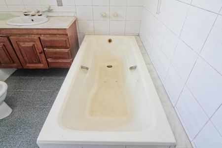 Casa para alugar com 420m², 4 quartos e sem vagaBanheiro da Suíte 2