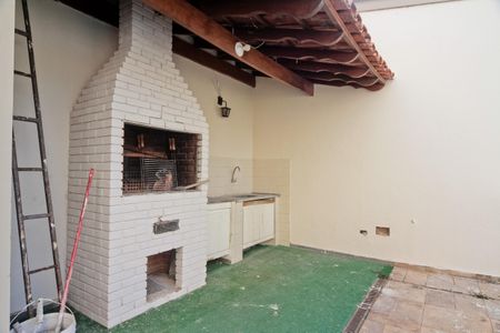 Casa para alugar com 420m², 4 quartos e sem vagaÁrea externa