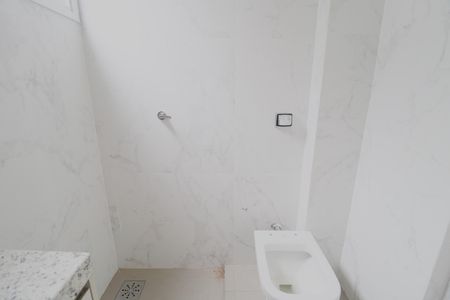 Apartamento para alugar com 66m², 2 quartos e 2 vagasBanheiro Social
