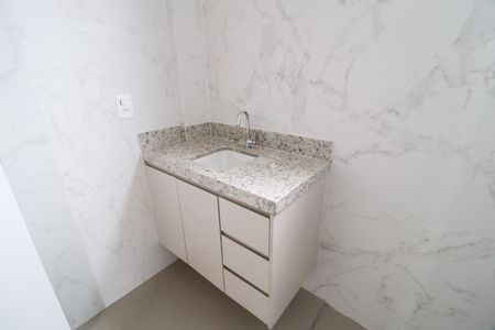 Apartamento para alugar com 66m², 2 quartos e 2 vagasBanheiro Social