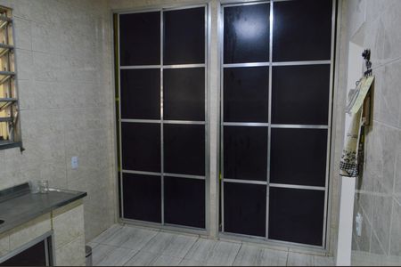Casa para alugar com 80m², 2 quartos e 1 vaga Casa para alugar com 80m², 2 quartos e 1 vagaCozinha