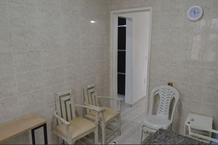Casa para alugar com 80m², 2 quartos e 1 vaga Casa para alugar com 80m², 2 quartos e 1 vagaSala 2