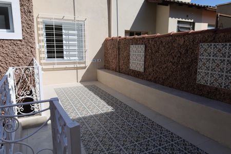 Casa à venda com 190m², 3 quartos e 2 vagasÁrea Externa