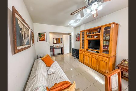 Apartamento à venda com 107m², 3 quartos e 1 vagaSala