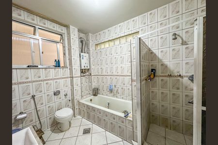 Apartamento à venda com 107m², 3 quartos e 1 vagaBanheiro
