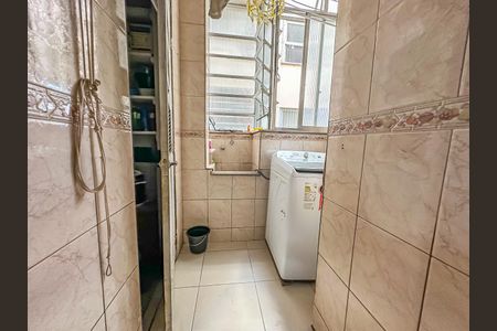 Apartamento à venda com 107m², 3 quartos e 1 vagaÁrea de Serviço