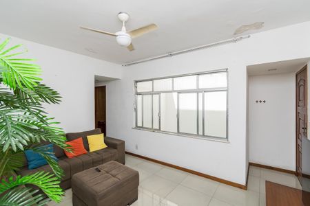 Apartamento à venda com 72m², 2 quartos e 1 vagaSala