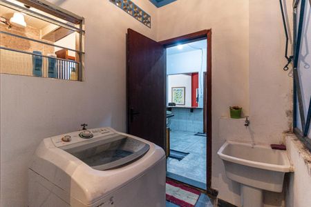 Apartamento à venda com 105m², 2 quartos e sem vagaÁrea de Serviço