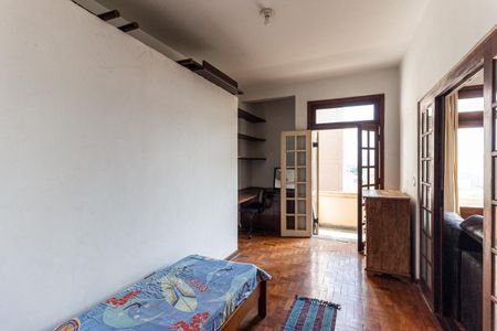 Apartamento à venda com 105m², 2 quartos e sem vagaQuarto
