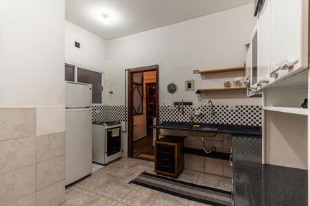 Apartamento à venda com 105m², 2 quartos e sem vagaCozinha