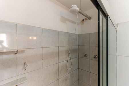 Apartamento à venda com 105m², 2 quartos e sem vagaBanheiro da Suíte