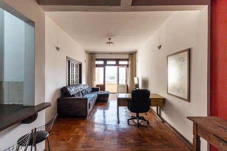 Apartamento à venda com 105m², 2 quartos e sem vagaSala