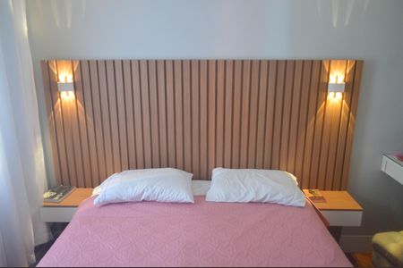 Apartamento à venda com 93m², 3 quartos e sem vaga Apartamento à venda com 93m², 3 quartos e sem vaga Suíte