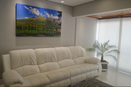 Apartamento à venda com 93m², 3 quartos e sem vaga Apartamento à venda com 93m², 3 quartos e sem vagaSala