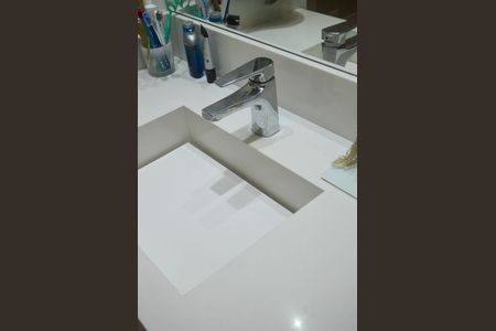 Apartamento à venda com 93m², 3 quartos e sem vaga Apartamento à venda com 93m², 3 quartos e sem vagaBanheiro