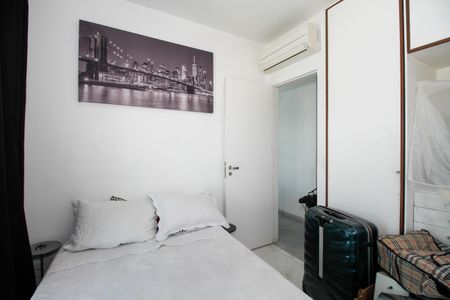 Apartamento à venda com 143m², 3 quartos e 3 vagas Apartamento à venda com 143m², 3 quartos e 3 vagasQuarto