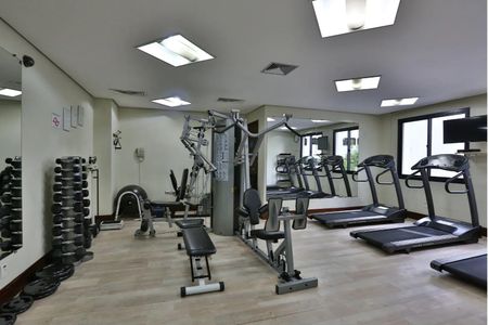 Apartamento à venda com 143m², 3 quartos e 3 vagas Apartamento à venda com 143m², 3 quartos e 3 vagasÁrea Comum - Academia