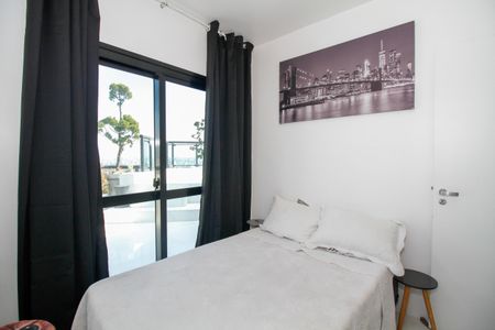 Apartamento à venda com 143m², 3 quartos e 3 vagas Apartamento à venda com 143m², 3 quartos e 3 vagasQuarto